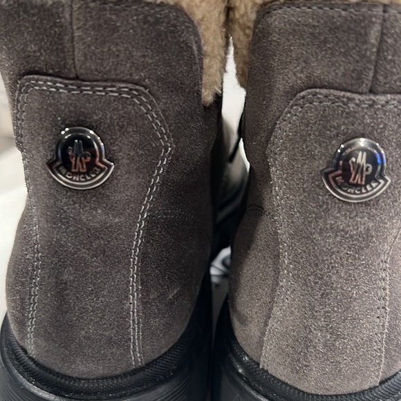 Moncler Patty Suede and Sherling Boot - Picture 4 of 10
